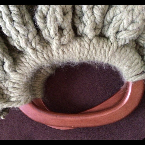 Handmade knitted Bag - Picture 2 of 5